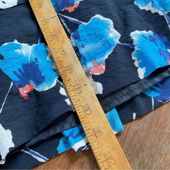 Kristin Davis Skirt Navy Blue Floral Ruffle  Size 10 Lined‎ Knee Length Mini - Picture 8 of 9